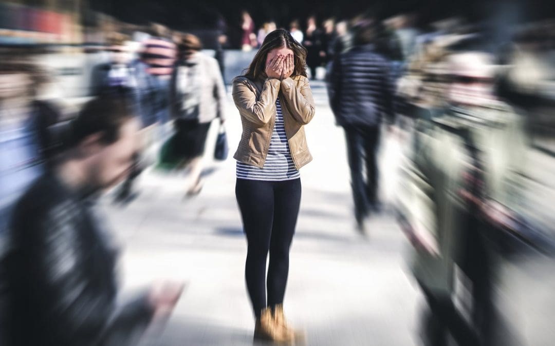 If Your Loved One Has Severe Panic Attacks, Here Are 6 Ways You Can Help